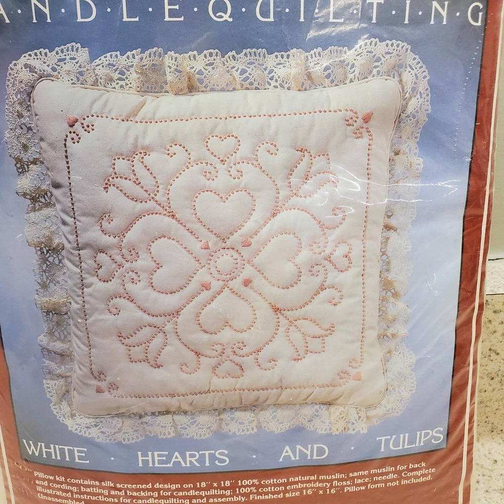 NEW VTG 80s Cathy Needlecraft Hearts & Tulips Candlequilt Pillow Kit + 2 Floss